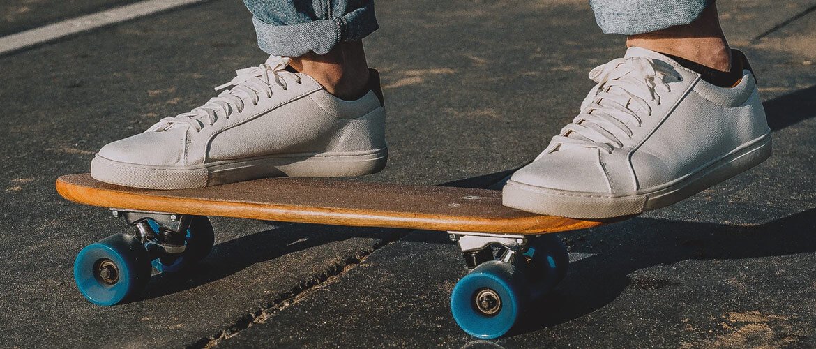 Sneakers & Athletic Shoes